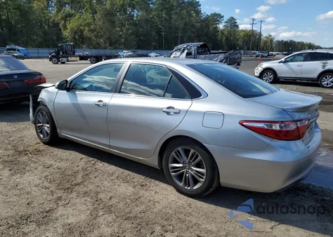2015 Toyota Camry Le z USA, uszkodzony, nr VIN 4T1BF1FKXFU026706